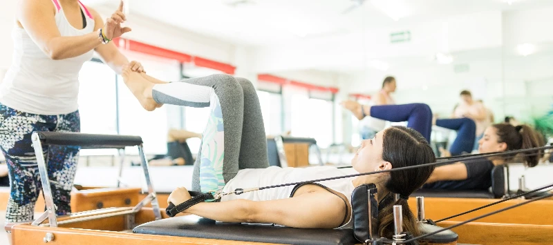 Estúdio Pilates (Terça e Quinta | 19h | 15 anos em diante)