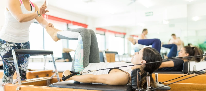 Estúdio Pilates (Segunda, Quarta e Sexta | 20h | 15 anos em diante)