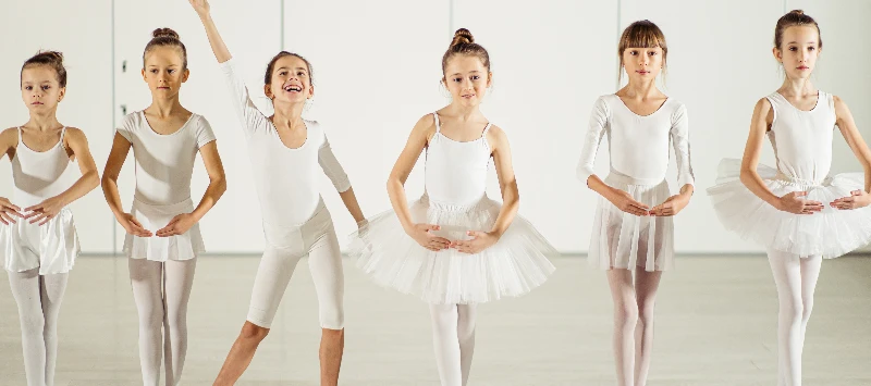 Ballet Infantil (Segunda e Quarta | 15h às 16h)