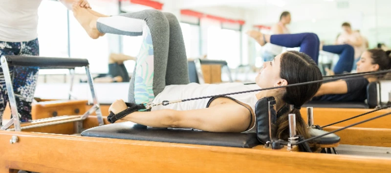 Estúdio Pilates (Segunda, Quarta e Sexta | 15h | 15 anos em diante)